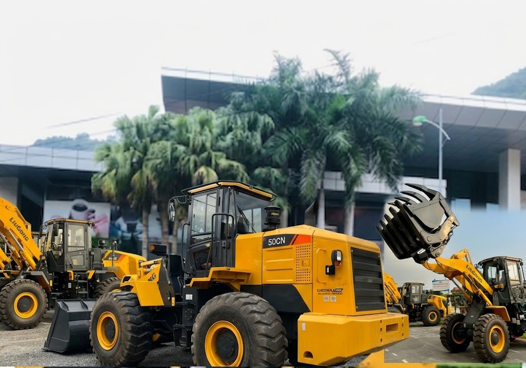 nhà phân phối xe xúc chính hãng