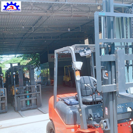  Xe Nâng 3 Tấn Động Cơ Quanchai Giá Tốt Hiện Nay