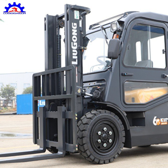 Tại Sao Xe Nâng Cpcd 30 Có Ca Bin Là Sự Lựa Chọn Mang Lại Nhiều Lợi Ích?